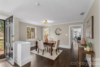 121 33rd Avenue NE, Hickory, NC 28601 - Photo 9