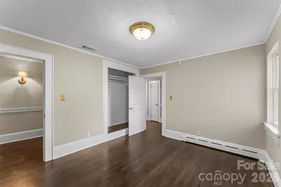 121 33rd Avenue NE, Hickory, NC 28601 - Photo 23