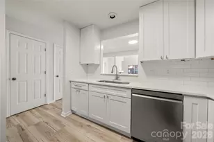 9037 J M Keynes Dr, Charlotte, NC 28262 - Photo 15