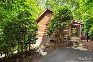 37 Grinnin Sun Rd, Burnsville, NC 28714 - Photo 13