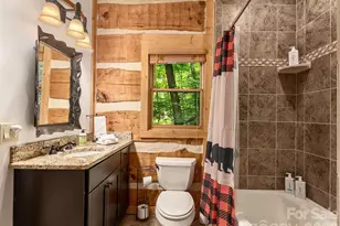 37 Grinnin Sun Rd, Burnsville, NC 28714 - Photo 17