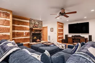 37 Grinnin Sun Rd, Burnsville, NC 28714 - Photo 19