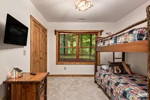 37 Grinnin Sun Rd, Burnsville, NC 28714 - Photo 25