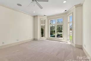 6905 Shinnecock Hill Ln, Charlotte, NC 28277 - Photo 35