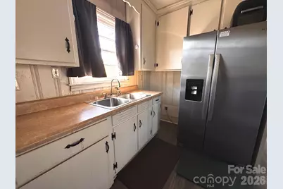 711 Yuma Street, Charlotte, NC 28213 - Photo 5