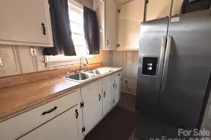 711 Yuma St, Charlotte, NC 28213 - Photo 5