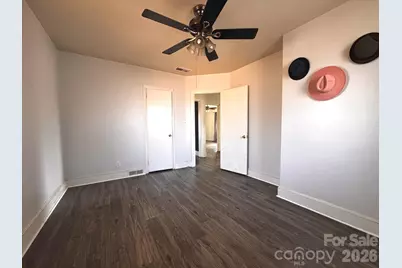 711 Yuma Street, Charlotte, NC 28213 - Photo 9