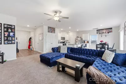 5330 Upton Place, Charlotte, NC 28215 - Photo 9