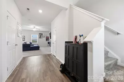 5330 Upton Place, Charlotte, NC 28215 - Photo 3