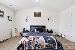 5330 Upton Pl, Charlotte, NC 28215 - Photo 23