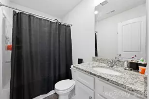 5330 Upton Pl, Charlotte, NC 28215 - Photo 29