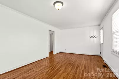 337 Melbourne Court, Charlotte, NC 28209 - Photo 7