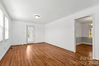 337 Melbourne Court, Charlotte, NC 28209 - Photo 3