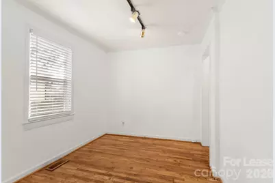 337 Melbourne Court, Charlotte, NC 28209 - Photo 23