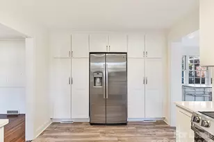 711 Mt Vernon Ave, Charlotte, NC 28203 - Photo 17