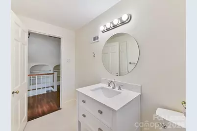 711 Mt Vernon Avenue, Charlotte, NC 28203 - Photo 31