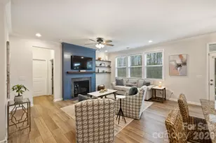 19218 Hawk Haven Ln, Charlotte, NC 28278 - Photo 9