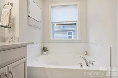 19218 Hawk Haven Lane, Charlotte, NC 28278 - Photo 33