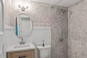 2101 The Plaza Rd, Charlotte, NC 28205 - Photo 23