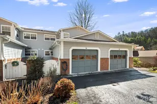 84 Lakeview Ct, Brevard, NC 28712 - Photo 3