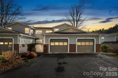 84 Lakeview Court, Brevard, NC 28712 - Photo 1