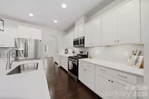 128 W Morehouse Ave, Mooresville, NC 28117 - Photo 7