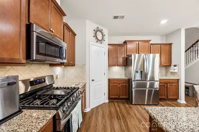 3270 Yarmouth Lane, Gastonia, NC 28056 - Photo 7