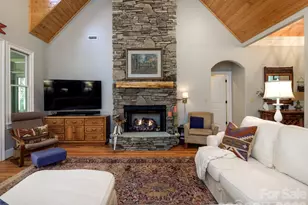 674 Soquili Dr, Brevard, NC 28712 - Photo 11