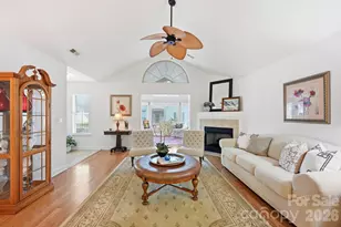 4737 Polo Gate Boulevard, Charlotte, NC 28216 - Photo 7