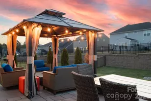 11004 Larkslea Ln, Charlotte, NC 28278 - Photo 35