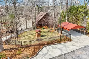 6880 Shade Tree Ln, Sherrills Ford, NC 28673 - Photo 41