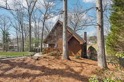 6880 Shade Tree Lane, Sherrills Ford, NC 28673 - Photo 9