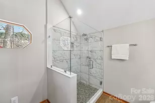 6880 Shade Tree Ln, Sherrills Ford, NC 28673 - Photo 31