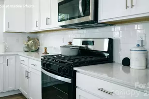 1608 Secrest Cmns Dr, Monroe, NC 28112 - Photo 5