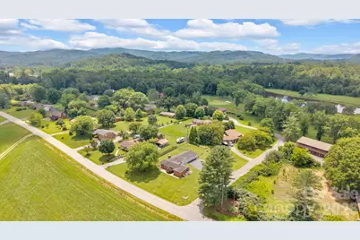 10 Moland Drive, Etowah, NC 28729 - Photo 37