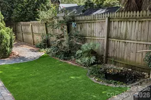 2314 Wolfe St, Charlotte, NC 28205 - Photo 21