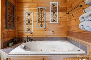 190 Elliot Ln, Rutherfordton, NC 28139 - Photo 23