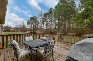 104 Fallston Heights Dr, Lawndale, NC 28090 - Photo 23