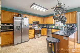 104 Fallston Heights Dr, Lawndale, NC 28090 - Photo 9