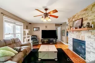 104 Fallston Heights Dr, Lawndale, NC 28090 - Photo 3