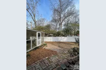 611 E Cannon Avenue, Albemarle, NC 28001 - Photo 15