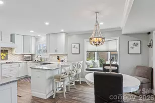 1601 Fleetwood Plaza, Hendersonville, NC 28739 - Photo 13