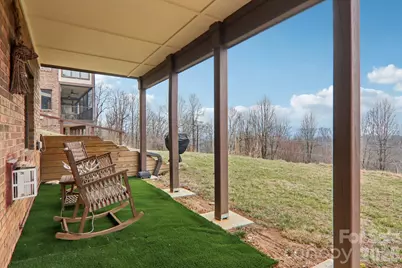 1601 Fleetwood Plaza, Hendersonville, NC 28739 - Photo 47