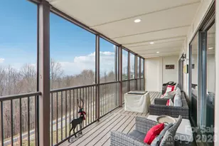 1601 Fleetwood Plaza, Hendersonville, NC 28739 - Photo 41