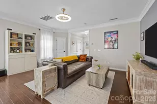 5916 Carrollton Ln, Charlotte, NC 28210 - Photo 5