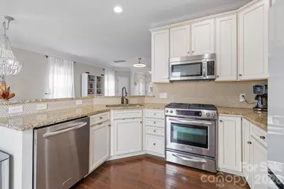 5916 Carrollton Lane, Charlotte, NC 28210 - Photo 11