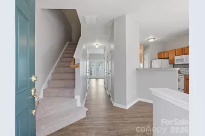 7111 Flying Scotsman Drive, Charlotte, NC 28213 - Photo 5