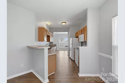 7111 Flying Scotsman Drive, Charlotte, NC 28213 - Photo 9