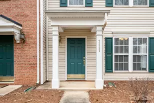 7111 Flying Scotsman Dr, Charlotte, NC 28213 - Photo 3