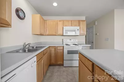 11138 Derryrush Drive, Charlotte, NC 28213 - Photo 11